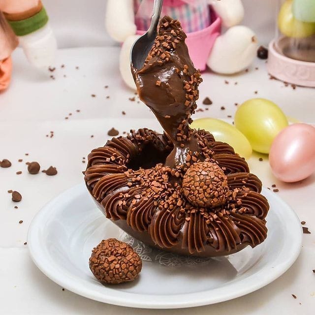 OVO DE COLHER DE BRIGADEIRO TRUFADO